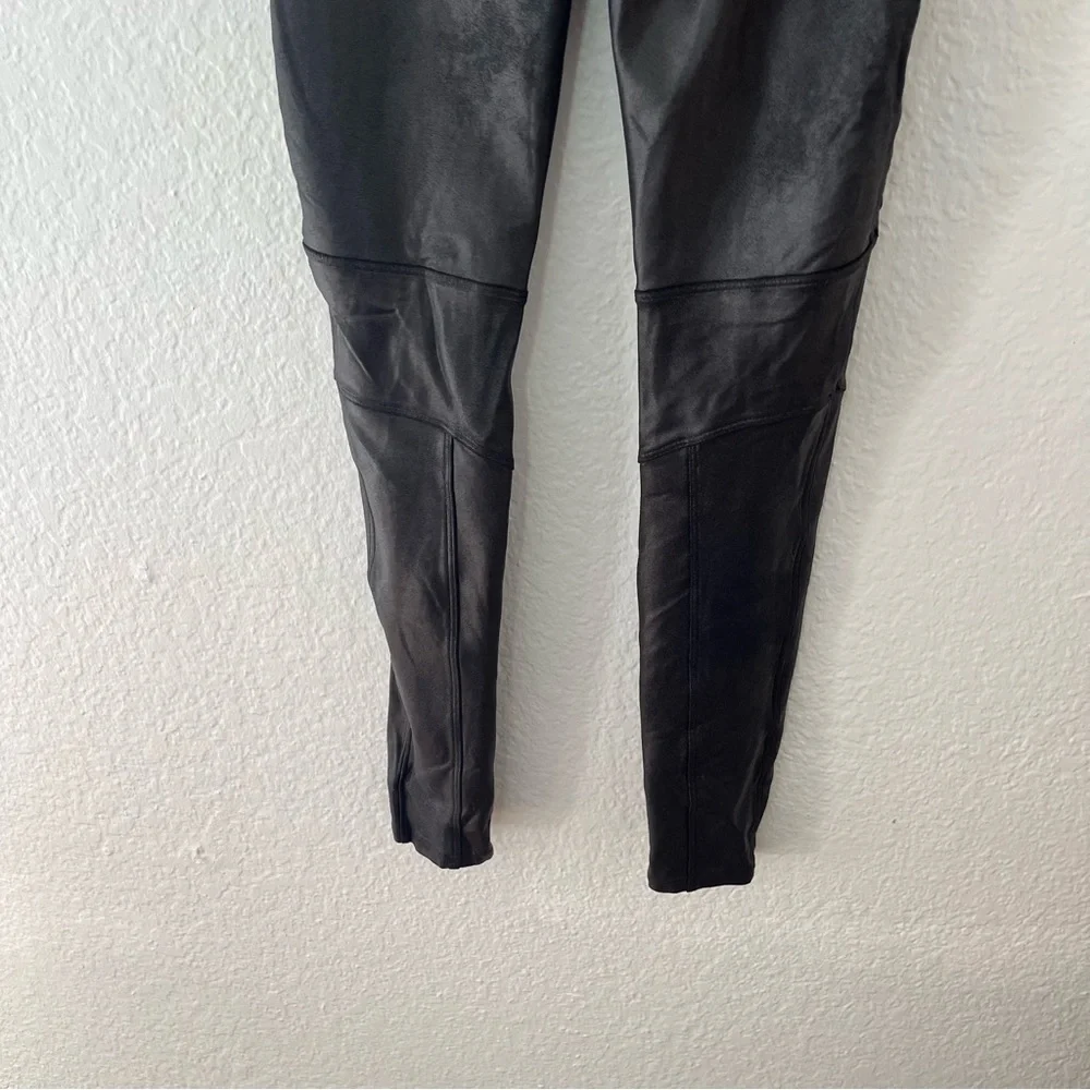 Spanx Faux Leather Moto Leggings Black Size Small - Picture 8 of 11